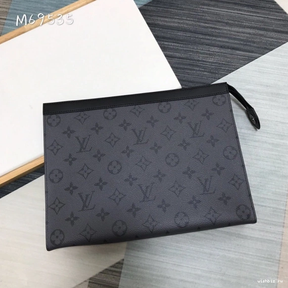 WIS LOUIS MM VOYAGE POCHETTE VUITTON 0801